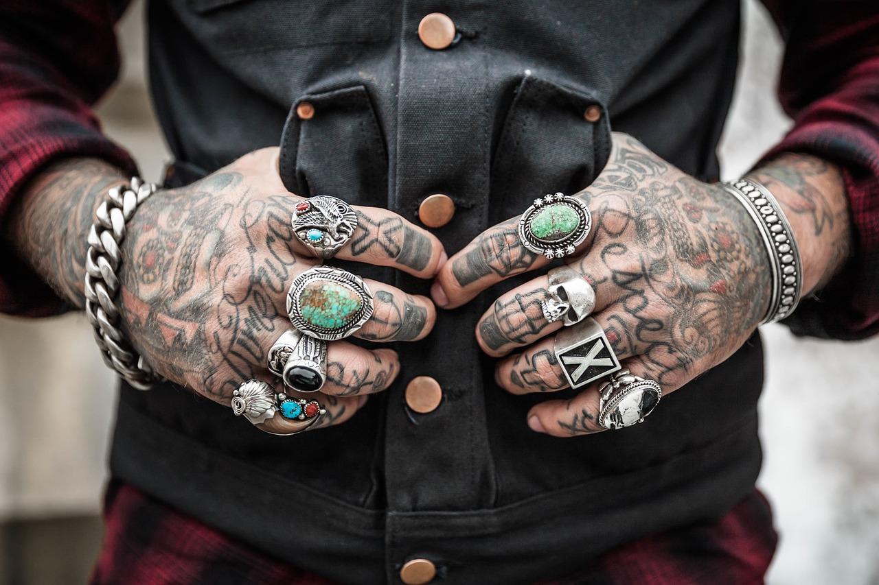 Tatuaż –  co powinieneś o nim wiedzieć?